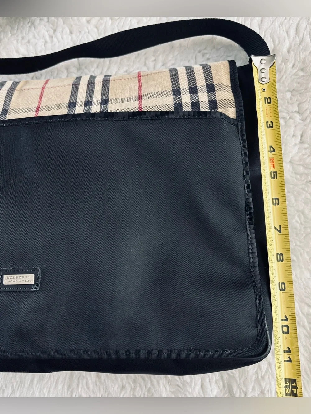 Burberry Black Label Nova Check Canvas Black Nylon Crossbody/Messenger Large Bag